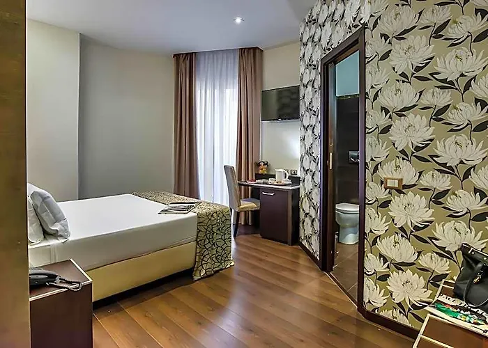 Hotel Catone District 3*